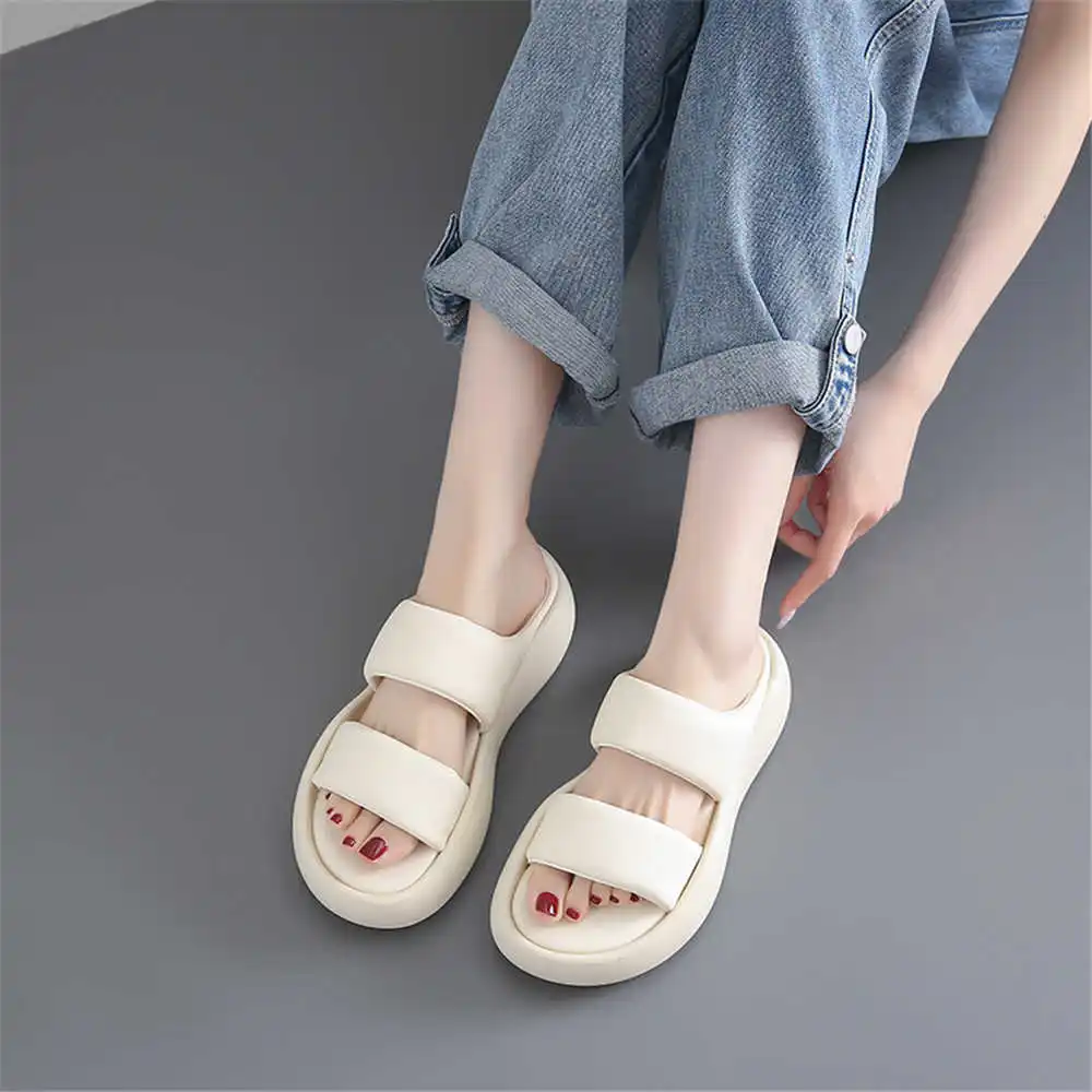 Size 39 Strips Summer Shoes Sa - Aquatic Sports Shop ulasan dan harga